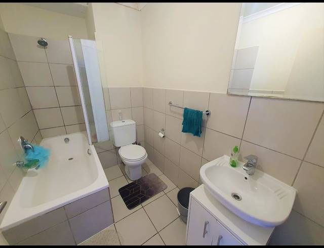1 BEDROOM APARTMENT TO LET IN GOODWOOD CENTRAL
